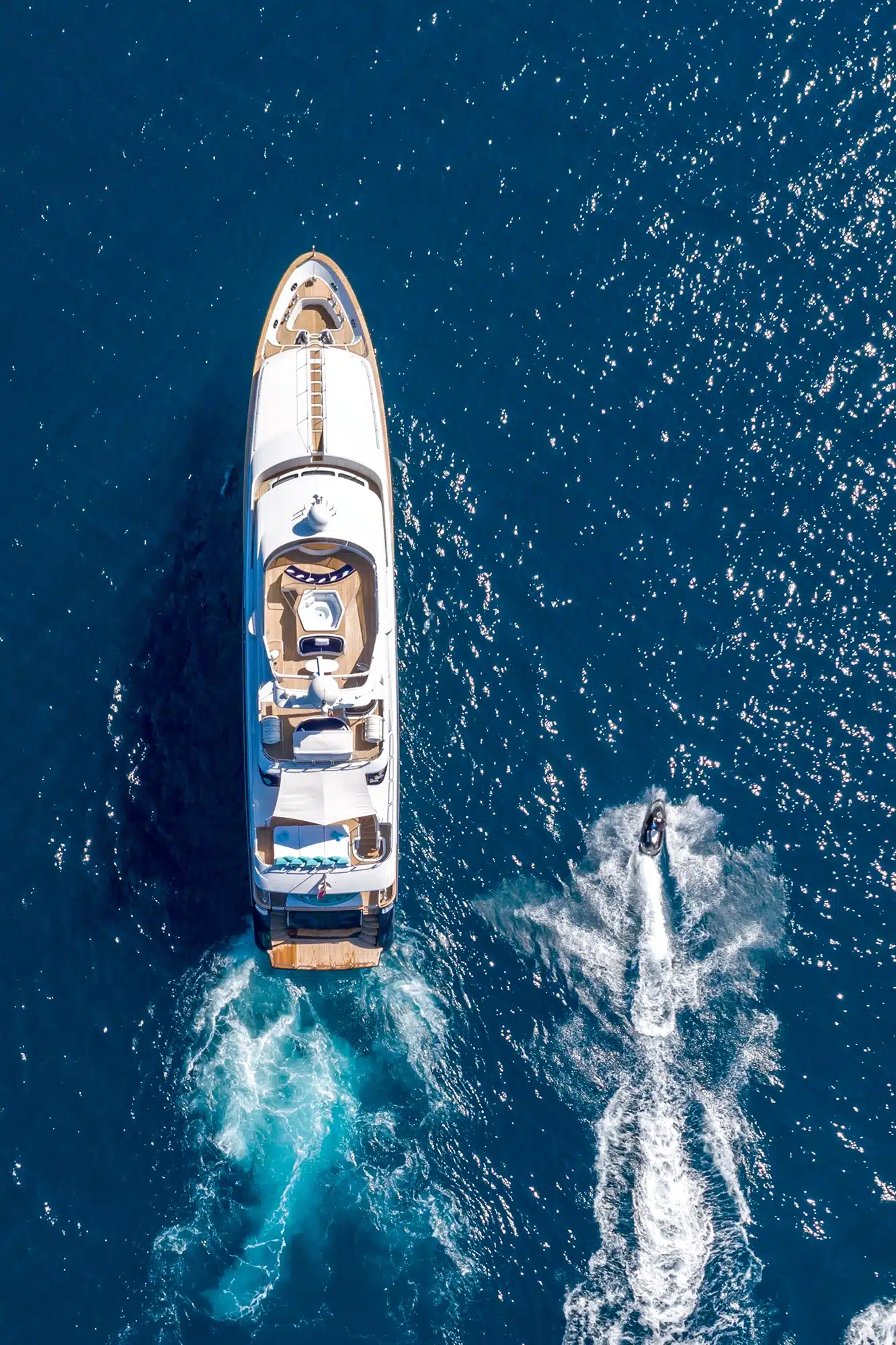 yacht-cleaning-4